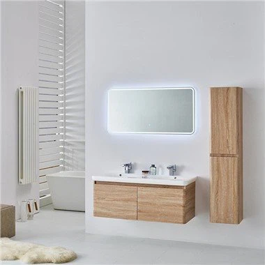 Moodne heledast puidust vannitoavannituba